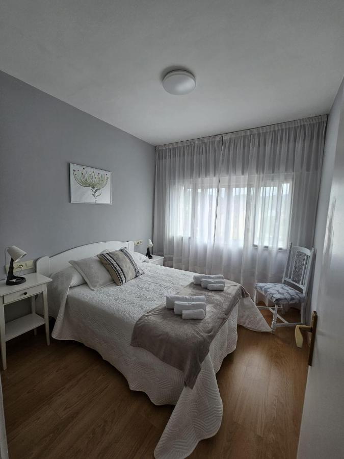 Meda Padron Apartment Bagian luar foto