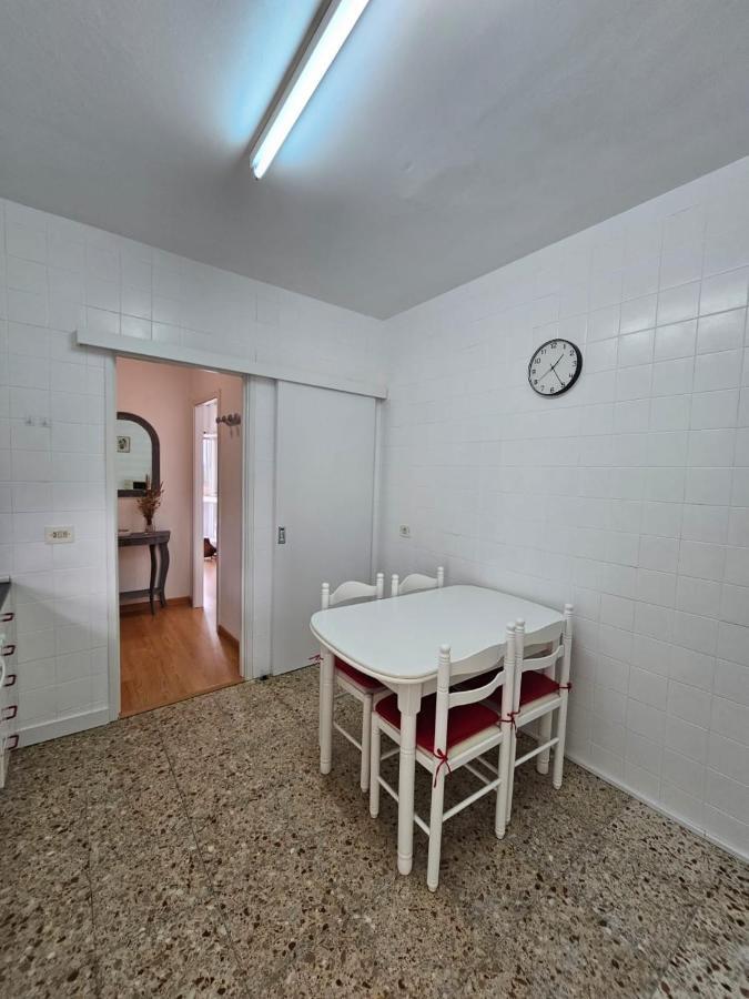 Meda Padron Apartment Bagian luar foto